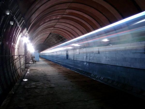 9 станций метро, которые стали заброшенными